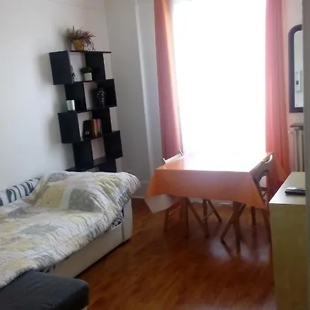 Apartment Flat *
